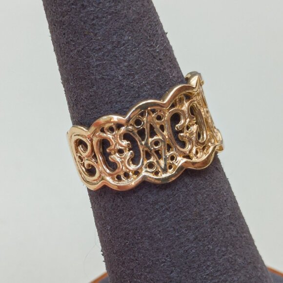 14K Yellow Gold Scalloped Filigree Band Ring, Size 7 — 4.30g - Picture 4 of 12